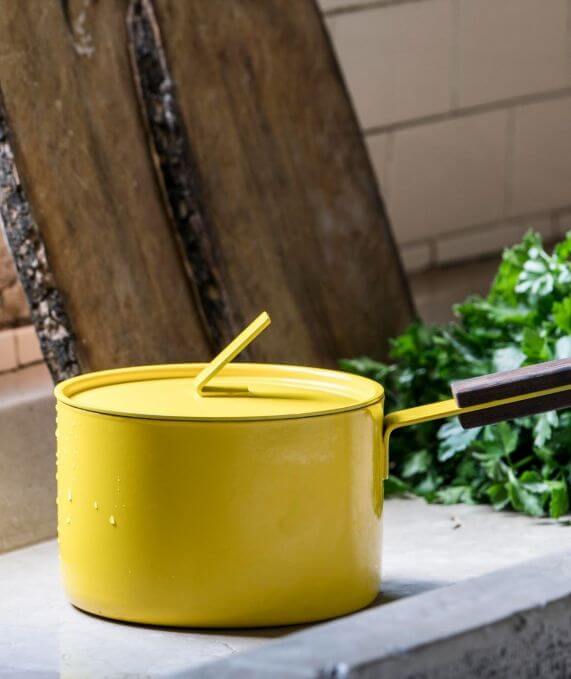 KnIndustrie Beyond Basic The Saucepan Casseruola