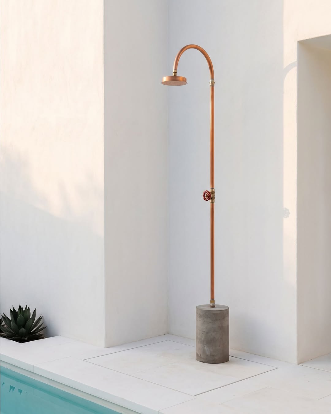 Seletti Aquart Doccia da Esterno | Design Retrò in Rame e Cemento