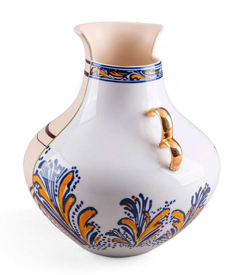 Vaso Seletti Hybrid Nazca in porcellana, vista del lato decorato