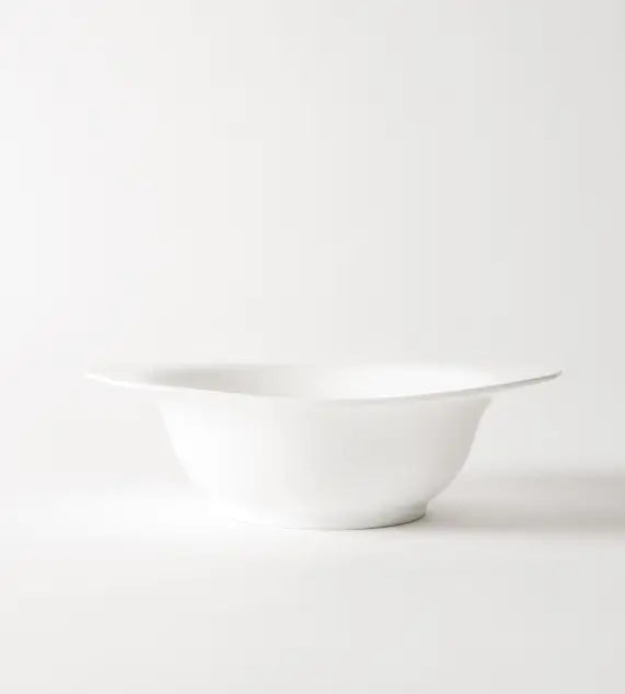 Insalatiera ovale KnIndustrie Reggia in porcellana Fine Bone China bianca – vista laterale