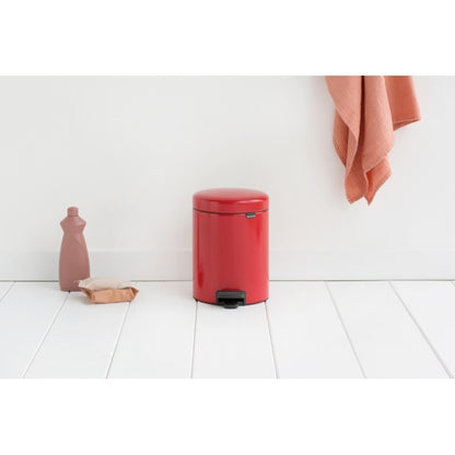 Brabantia New Icon pattumiera a pedale 5L rossa