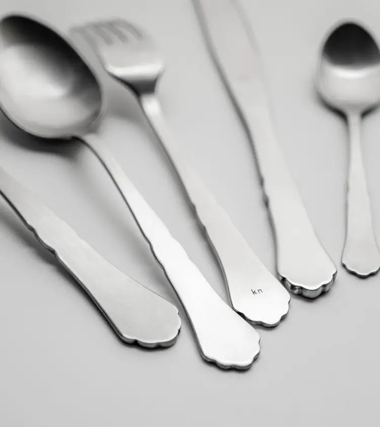 KnIndustrie '700 Posate Satin