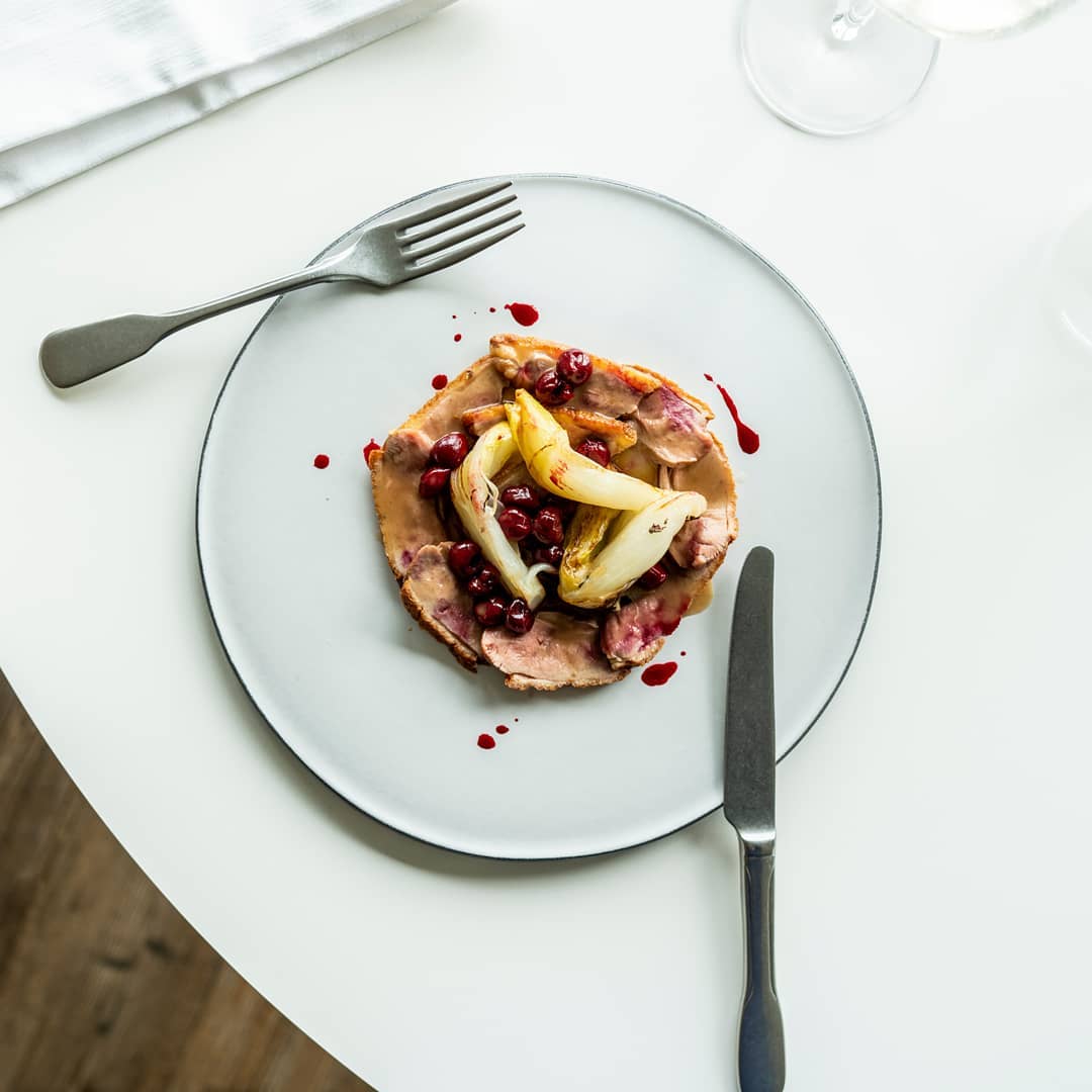 KnIndustrie Asimmetrico progetto Davide Oldani - Piatto piano