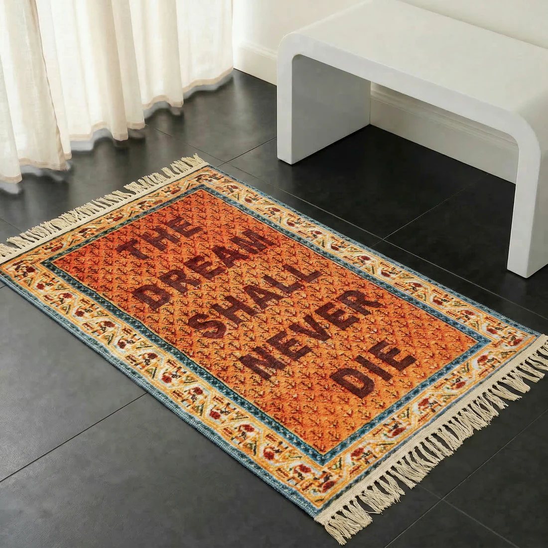 Dettaglio tappeto Seletti Burnt Carpet The Dream in PET riciclato