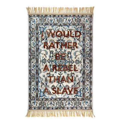 Seletti Burnt Carpet Rebel tappeto design in PET riciclato