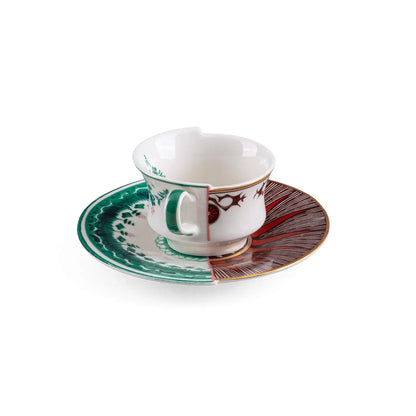 Vista posteriore a tre quarti della tazzina da caffè Seletti Hybrid Chuchuito con piattino