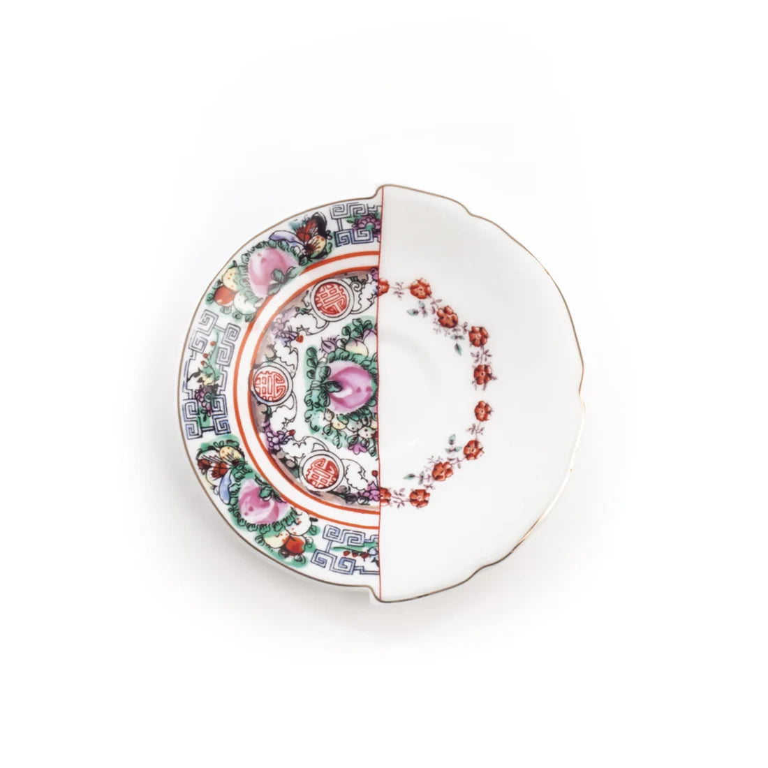 Vista dall’alto del piattino Seletti Hybrid Tamara con decoro orientale e floreale