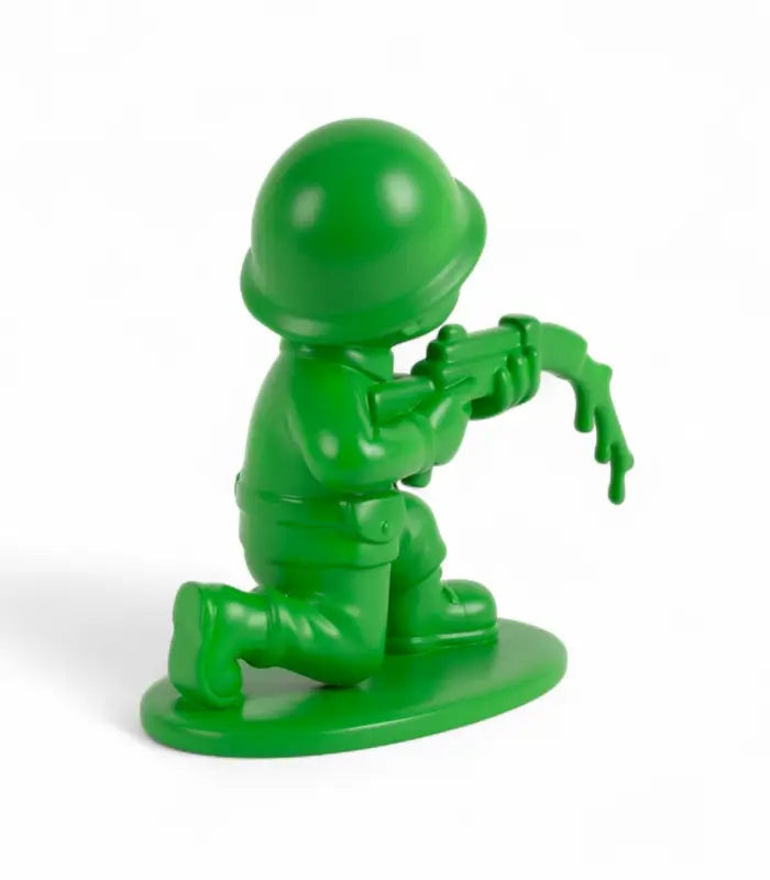 Seletti Plastic Peace Oggetto Decorativo In Resina