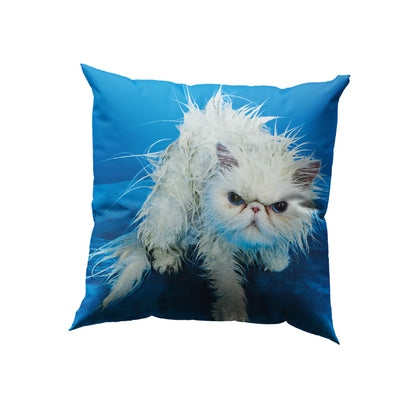 Foto principale: Seletti Toiletpaper Pets Cuscino Angry Cat 50x50 cm con gatto bianco su fondo blu