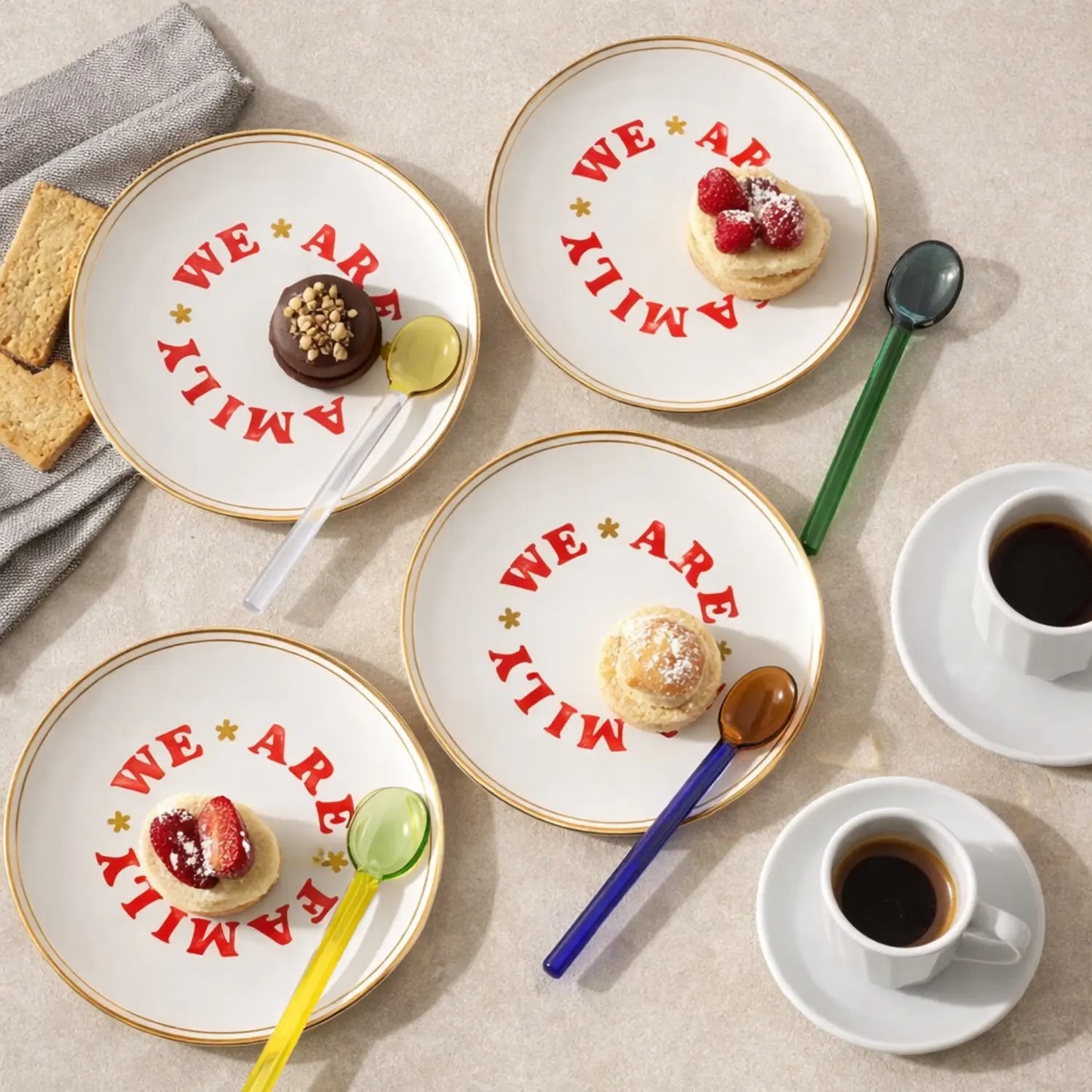 Set 4 dessert condiviso con piattini Bitossi Home We Are Family e cucchiaini Brandani in vetro