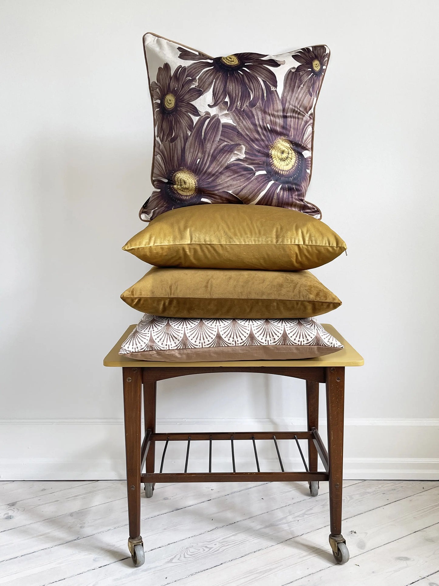 Vanilla Fly Velvet Cushions 50x50 Cuscino In Velluto Tinta unita